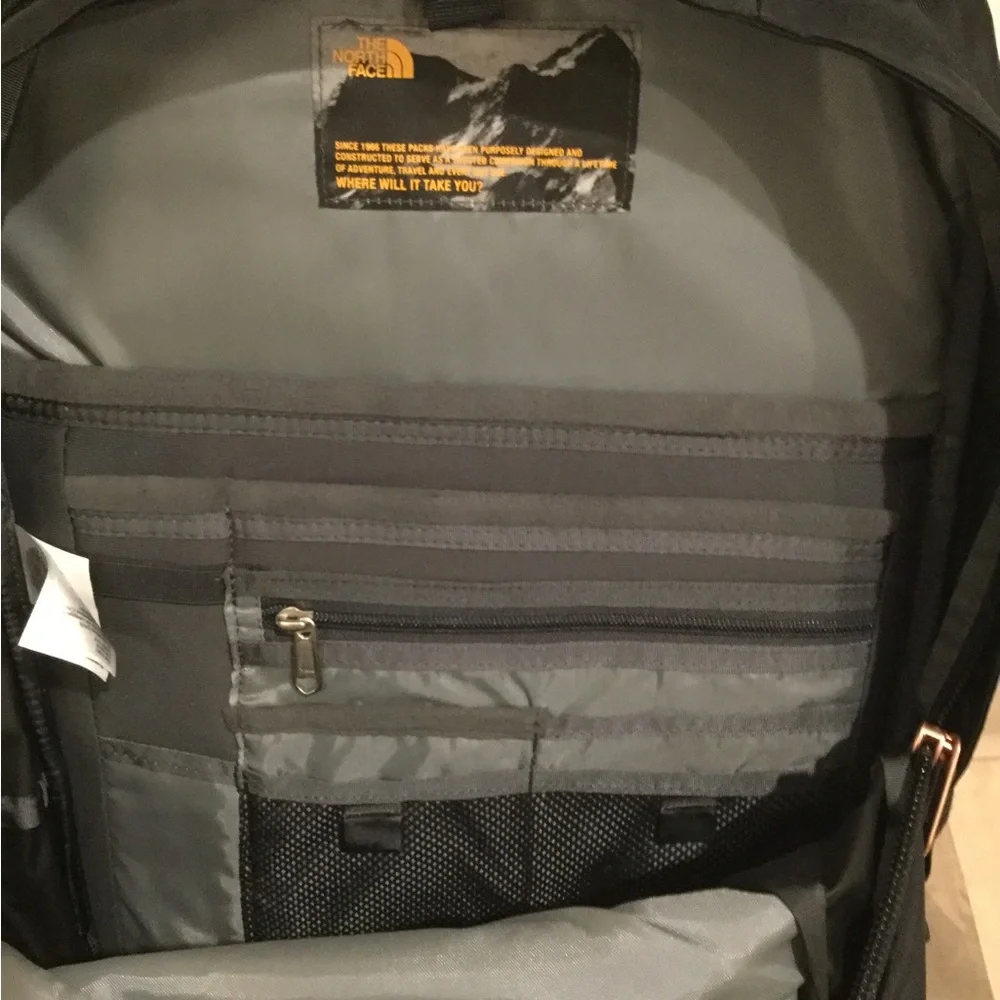 NWT The North Face Women’s Solid State Backpack
